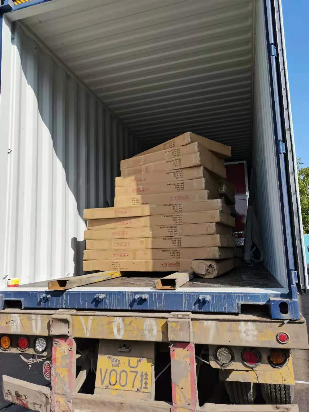 FOOD TRAILER SHIPMENT 2018-04-14