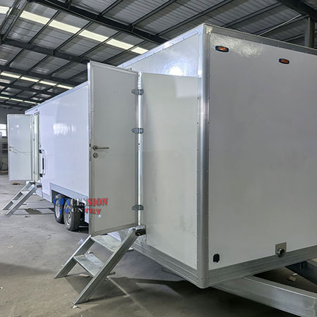 Fully customized bathroom trailer(图1)